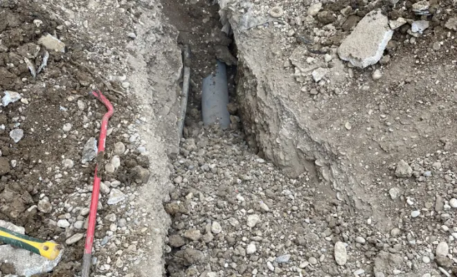 Remplacement d’un tuyau d’évacuation d’eau usé, Nice, Help Assist'Assainissement